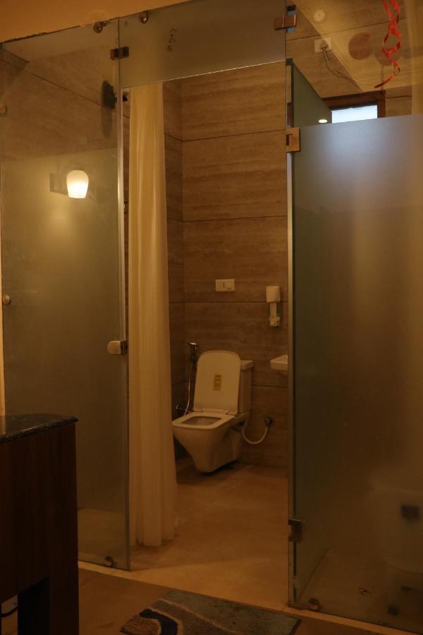 Hotel Pushap Palace Patiāla Dış mekan fotoğraf